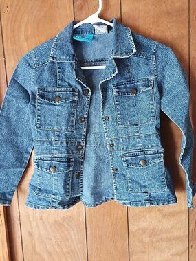Girls Denim Jacket Size 7/8 Princess Collection Blue Jean Jacket snap Front